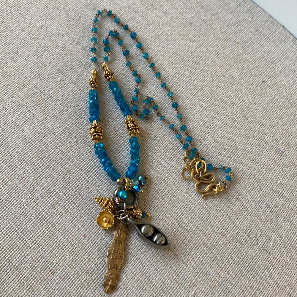 New Genuine Neon Blue Apatite Bead Necklace w Matching Bead Chain &  Charms …